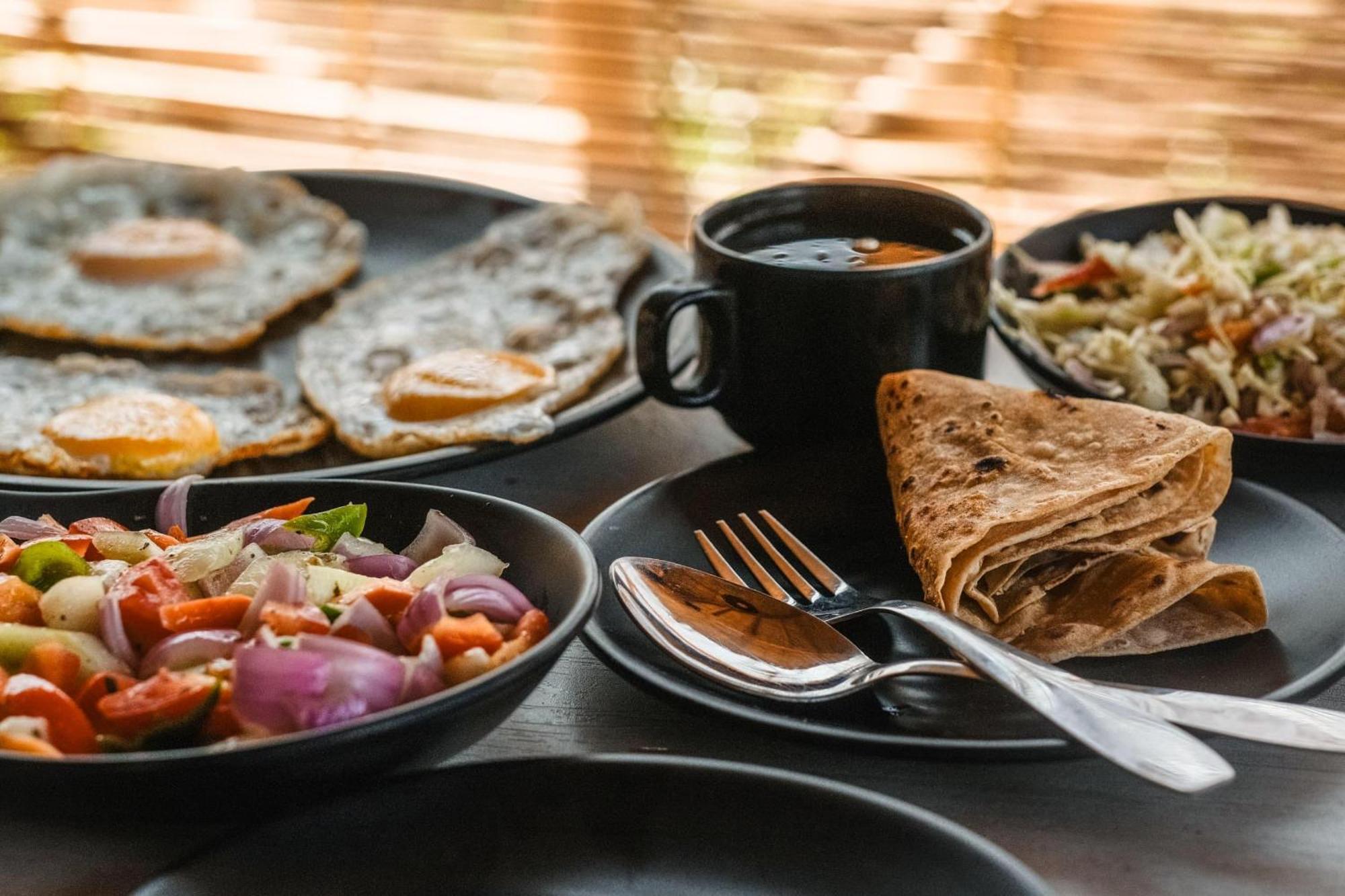The Hideout Cottage And Restaurant هامبي المظهر الخارجي الصورة