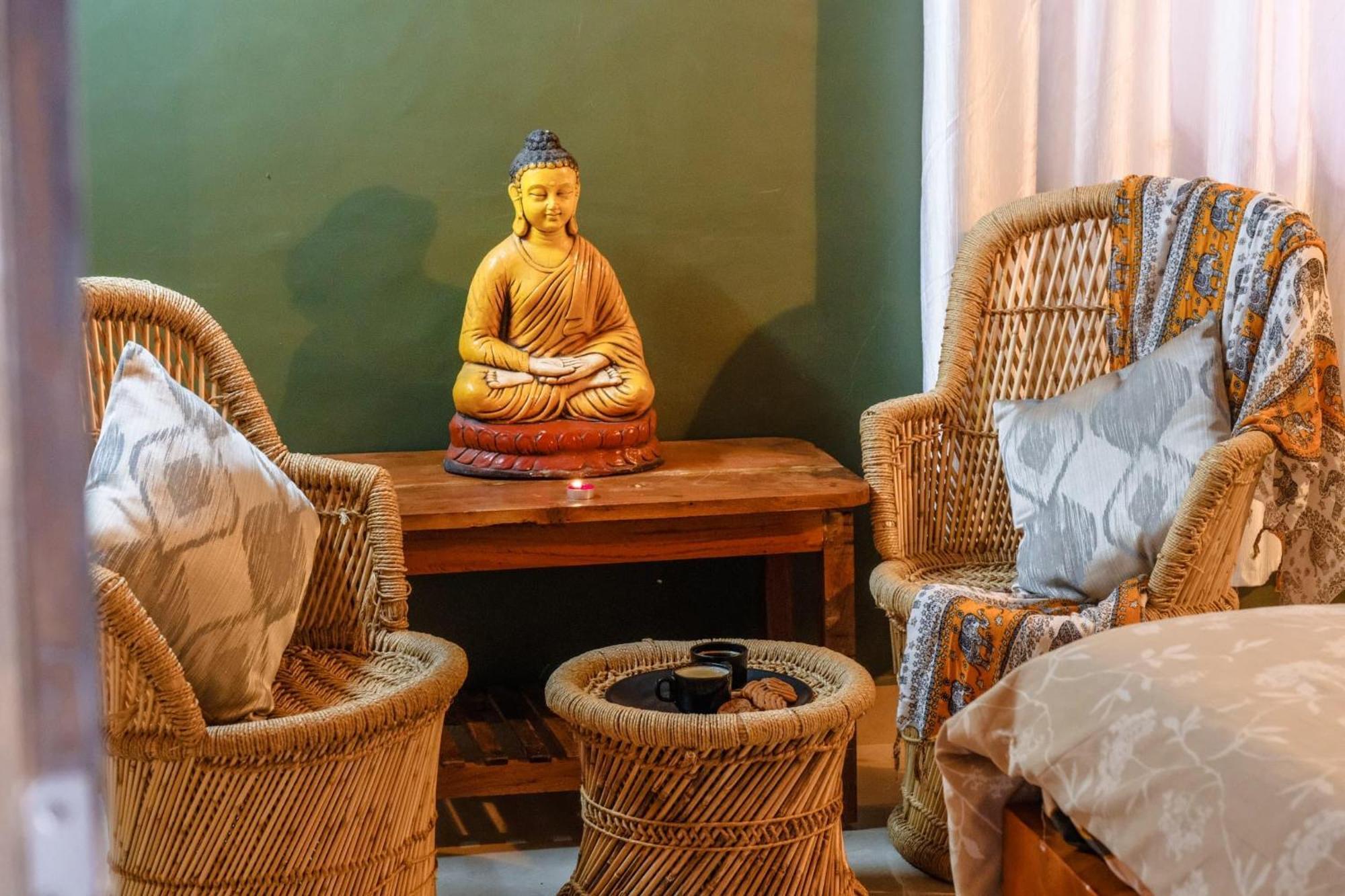 The Hideout Cottage And Restaurant هامبي المظهر الخارجي الصورة