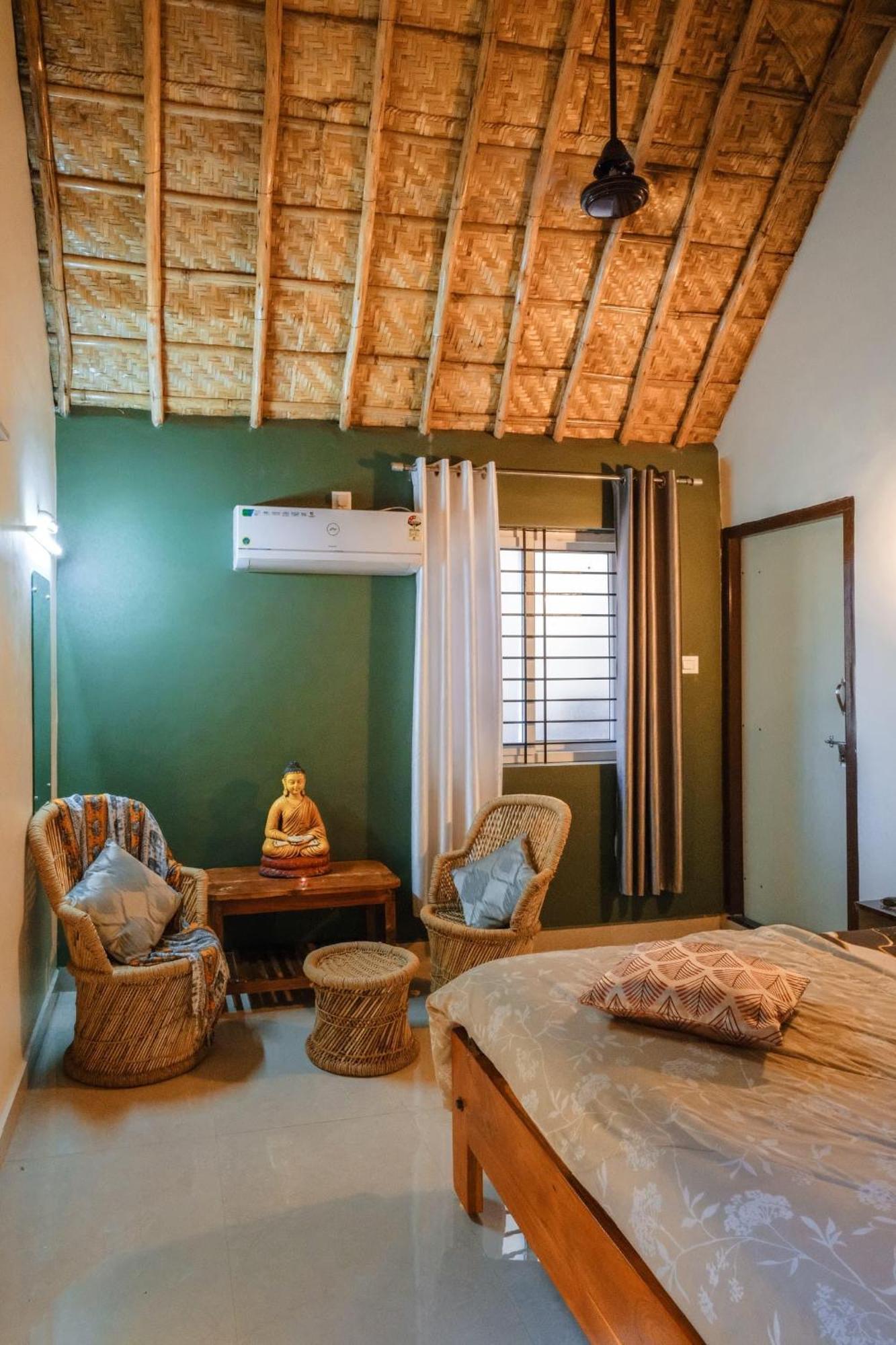 The Hideout Cottage And Restaurant هامبي المظهر الخارجي الصورة