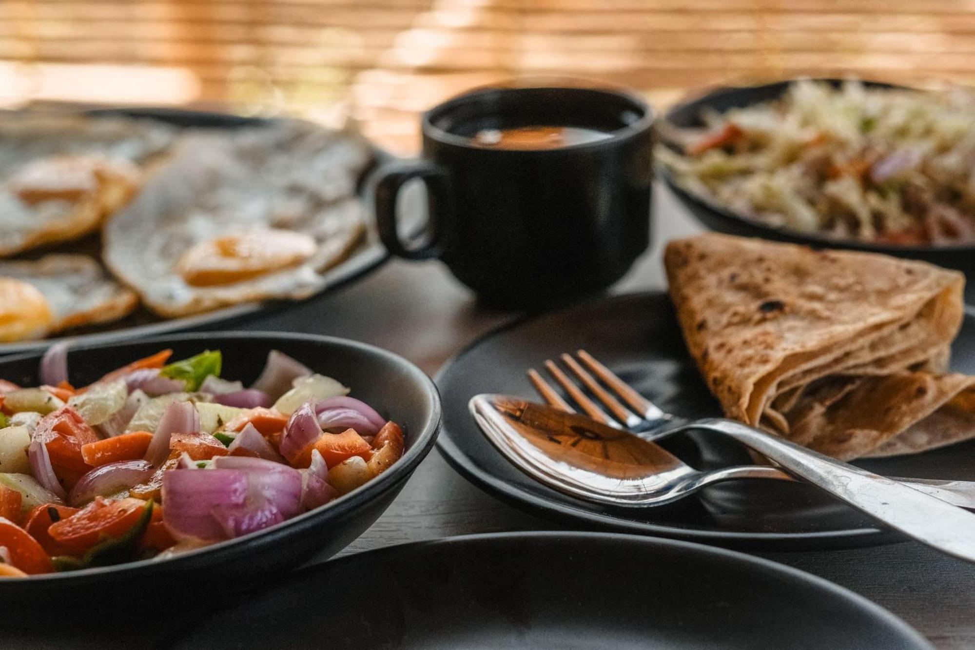The Hideout Cottage And Restaurant هامبي المظهر الخارجي الصورة